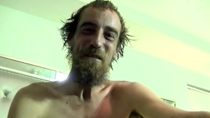 JoeSchmoeVideos.com - Hairy Eric getting a facial in the bed